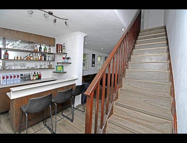 6 BEDROOM HOUSE FOR SALE IN PARKMORE